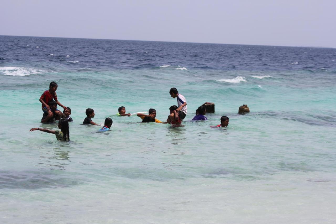 Summer Shade Maldives Dharavandhoo Exterior photo